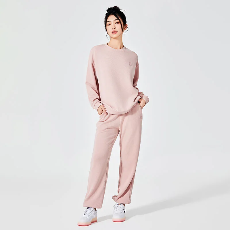 Why Are Women Sweatshirts Becoming the Cornerstone of Modern Activewear?